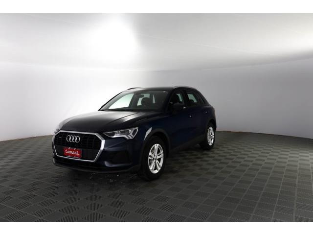 AUDI Q3 40 TDI quattro S tronic Business