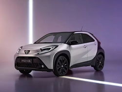 TOYOTA NUOVA AYGO X 1.0 Active 72cv
