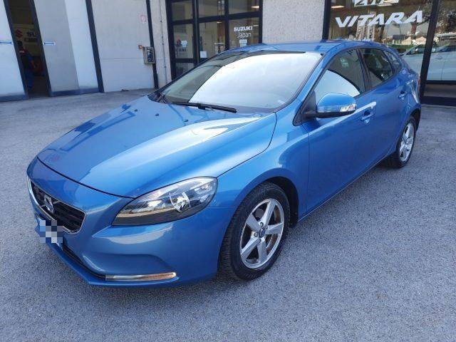 VOLVO V40 RECANATI - D2 'eco' Momentum