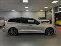 VOLVO V60 B4 (d) automatico Plus Dark MILD HYBIRD N1