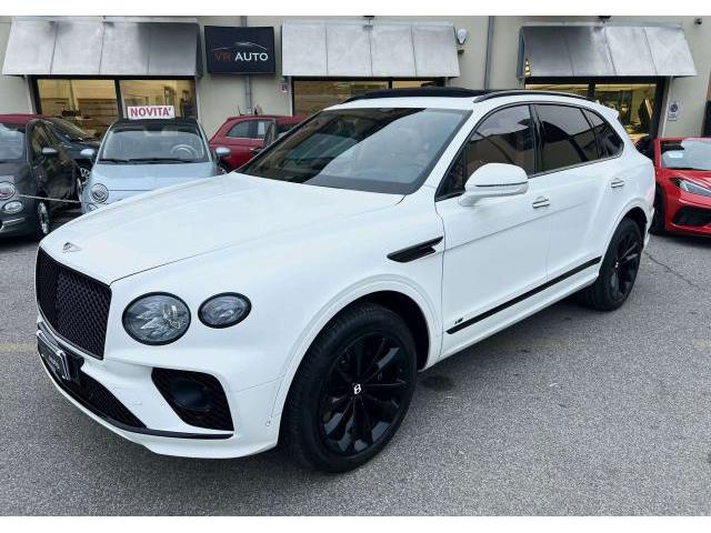 BENTLEY Bentayga 4.0 V8 auto iva deducibile ultimo service 09/2024