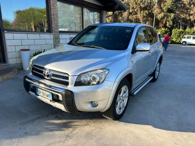 TOYOTA RAV4 Crossover 2.2 D-Cat 177 CV Luxury