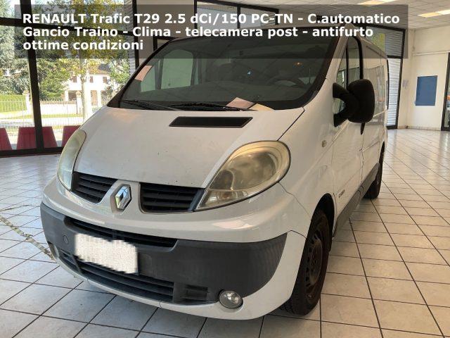 RENAULT TRAFIC T29 2.5 dCi/150 PC-TN Gancio Traino