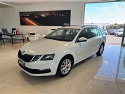 SKODA Octavia Station Wagon Octavia 2.0 TDI CR DSG Wagon Executive