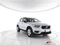 VOLVO XC40 D3 MOMENTUM