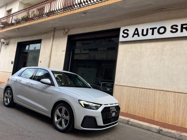 AUDI A1 CITYCARVER 1.0 TFSI Admired *FullLED*CockPit*