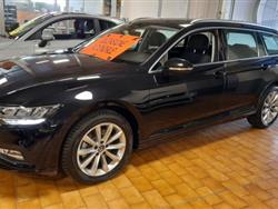 VOLKSWAGEN PASSAT DSG 2.0 TDI SCR Business NAVI