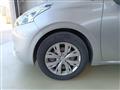 PEUGEOT 208 1.2 VTi 82 CV 5p. Allure