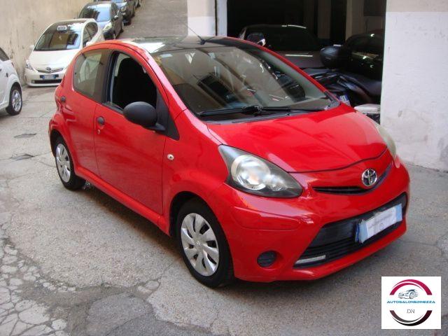 TOYOTA Aygo 1.0 12V VVT-i 5p. Lounge Connect