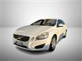 VOLVO V60 (2010) D2 1.6 Momentum