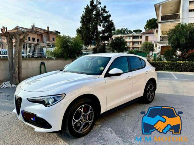 ALFA ROMEO STELVIO 2.2 jtdm Sprint Q4