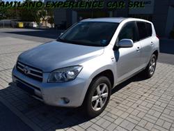 TOYOTA RAV4 2.2 D-4D 136 CV AUTOCARRO