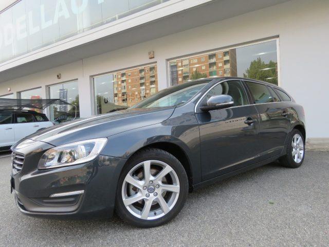 VOLVO V60 (2010) D4 Geartronic Momentum