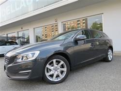 VOLVO V60 (2010) D4 Geartronic Momentum