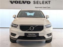 VOLVO XC40 D3 AWD Momentum