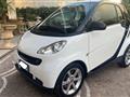 SMART Fortwo 1000 52 kW MHD coupÃ© passion