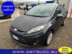 FORD FIESTA 1.2 82 CV 5 porte Titanium