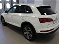 AUDI Q5 35 TDI quattro S tronic Business