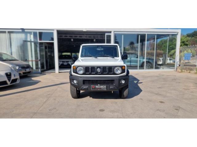 SUZUKI JIMNY 1.5 5MT Top