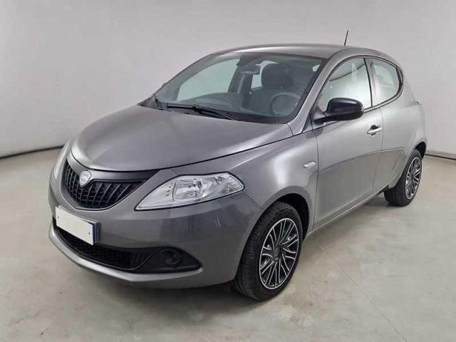 LANCIA YPSILON 1.0 Hybrid 5 portE