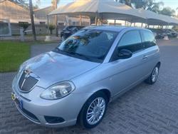 LANCIA YPSILON 1.2 69 CV New Oro