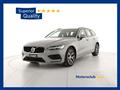 VOLVO V60 B3 automatico Essential MY24 - Pronta Consegna