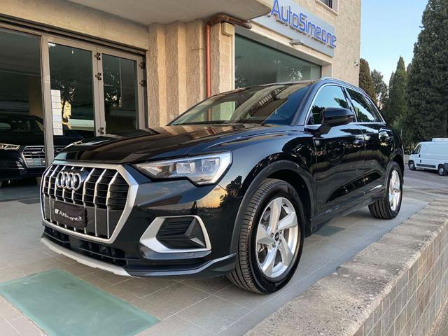 AUDI Q3 35 2.0 TDI S tronic Business Advanced COCKPIT