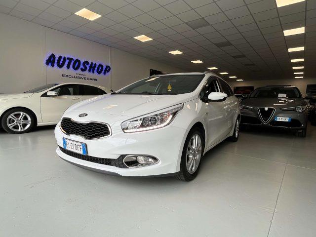 KIA CEE'D / cee'd  SW 1.6 crdi High Tech stop