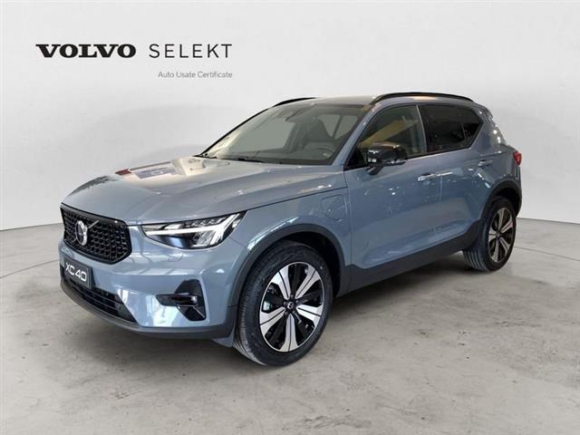 VOLVO XC40 RECHARGE HYBRID XC40 T4 Recharge Plug-in Hybrid automatico Plus Dark