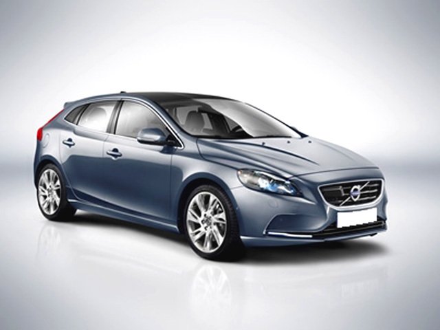 VOLVO V40 D2 1.6