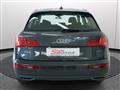 AUDI Q5 TDI quattro S tronic Business Uniprop. Service Uff