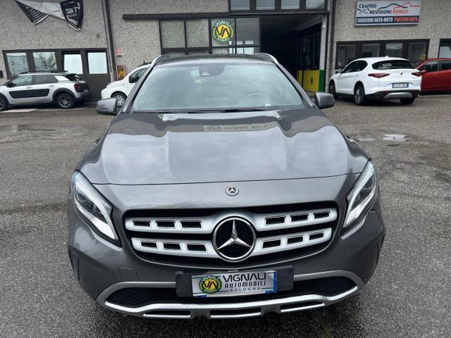 MERCEDES CLASSE GLA d Automatic Business