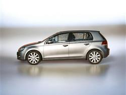 VOLKSWAGEN GOLF 1.6 5p. Comfortline