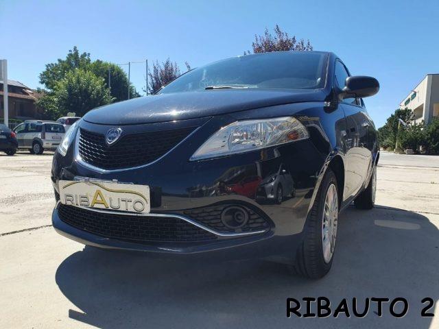 LANCIA YPSILON 1.2 69 CV 5 porte Platinum EURO6