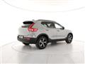 VOLVO XC40 B3 Mild Hybrid automatico Plus Dark - MY25