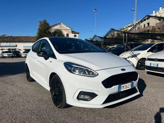 FORD FIESTA 1.5 TDCi 5 porte ST-Line AUTO PER NEOPATENTATI