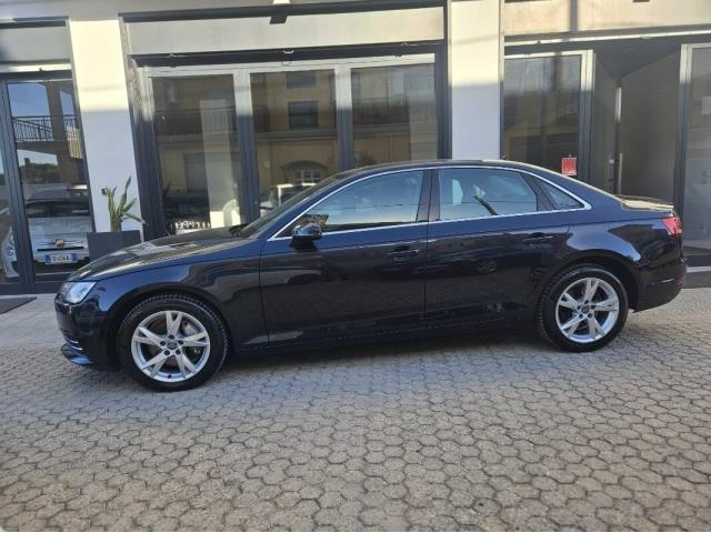 AUDI A4 40 2.0 tdi Business Sport 190cv s-tronic my16