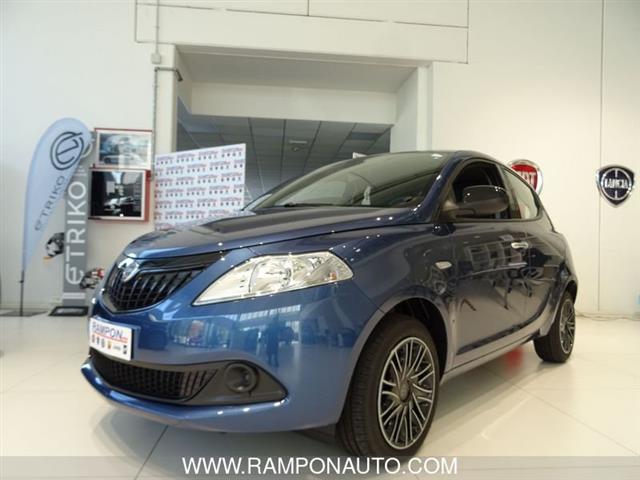 LANCIA YPSILON 1.0 FireFly 5 porte S&S Hybrid Oro