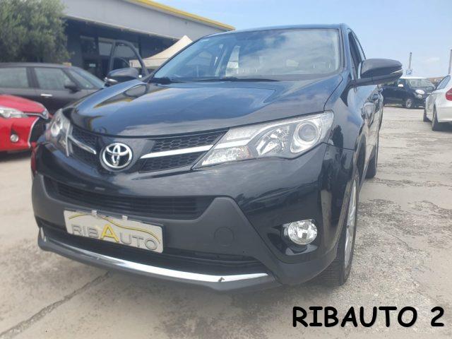 TOYOTA RAV4 2.2 D-4D 4WD Style