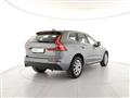 VOLVO XC60 B4 (d) AWD Geartronic Momentum Pro