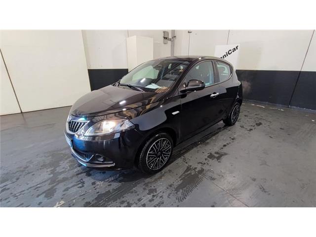 LANCIA YPSILON 1.0 FireFly 5 porte S&S Hybrid Ecochic Gold