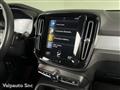 VOLVO XC40 B4 AWD automatico Ultimate Dark