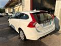 VOLVO V60 (2010) D2 1.6 Momentum