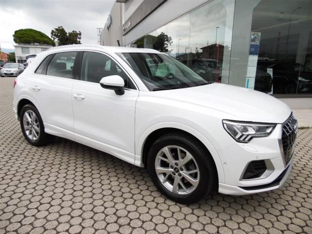 AUDI Q3 35 TFSI S tronic Business Advanced