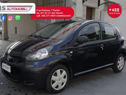 TOYOTA AYGO 1.0 12V VVT-i 5 porte Sol Red Edition