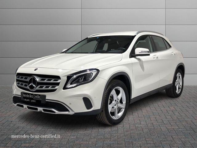 MERCEDES CLASSE GLA d Auto Sport Navi