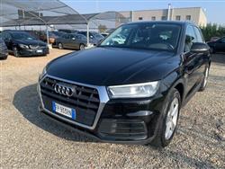 AUDI Q5 2.0 TDI 150 CV Business Design