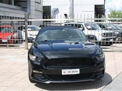FORD MUSTANG 3,8 CONVERTIBLE