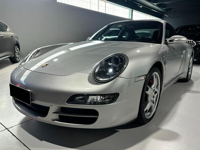 PORSCHE 911 Carrera 4 Coupé