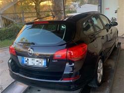 OPEL ASTRA 1.7 CDTI 110CV Station Wagon Cosmo